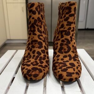 Stylish Leopard Print Ankle Booties